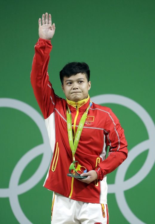 龍清泉時隔八年奧運再度奪冠（AP圖片）