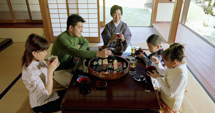 boy (5-7), girl (9-11), Hayama, Japan