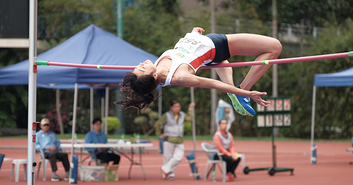 楊文蔚早前在香港田徑系列賽跳出1.8米 (資料圖片)