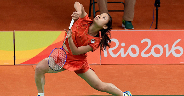 Rio de Janeiro : Japan's Nozomi Okuhara plays against India's Sindhu Pusarla during a women's singles semifinal match at the 2016 Summer Olympics in Rio de Janeiro, Brazil, Thursday. PTI Photo by Atul Yadav(PTI8_18_2016_000399a)