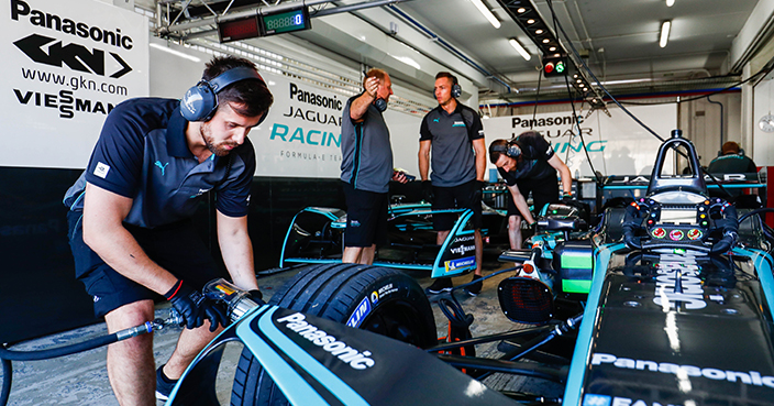 2017/2018 FIA Formula E Championship.
Official Test - Valencia, Spain
Thursday 05 October 2017.

Photo: Sam Bloxham/LAT/Formula E
ref: Digital Image _W6I9941