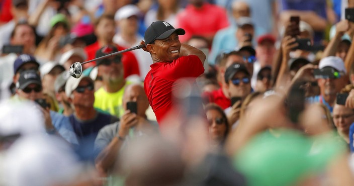 Tiger Woods tees off on the 16th hole during the final round of the Valspar Championship golf tournament Sunday, March 11, 2018, in Palm Harbor, Fla. (AP Photo/Mike Carlson)