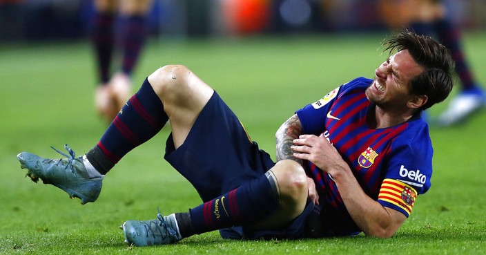 FC Barcelona's Lionel Messi reacts during the Spanish La Liga soccer match between FC Barcelona and Sevilla at the Camp Nou stadium in Barcelona, Spain, Saturday, Oct. 20, 2018. (AP Photo/Manu Fernandez)