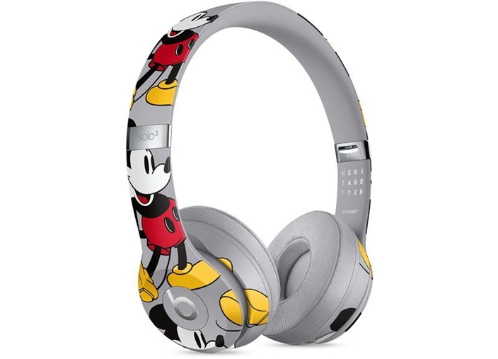 Disney x Beats Solo3 Wireless特別版11月 