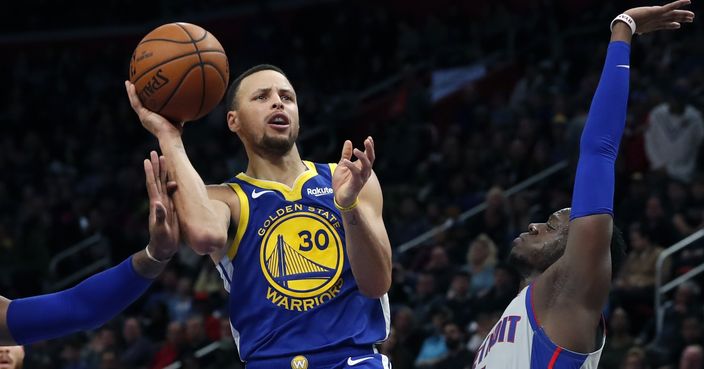 Golden State Warriors guard Stephen Curry heads to the basket for a layup during the second half of the team's NBA basketball game against the Detroit Pistons, Saturday, Dec. 1, 2018, in Detroit. (AP Photo/Carlos Osorio)