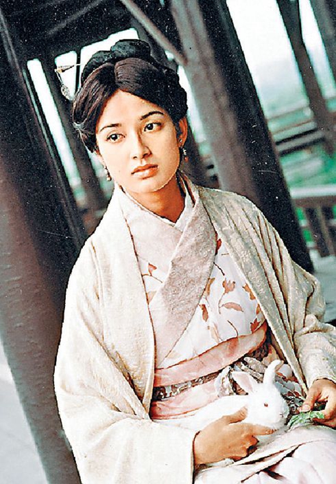 雪兒復出過足戲癮 電影版《尋秦記》與古仔再續「情緣」 | UPower