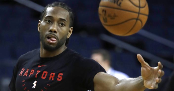 Toronto Raptors' Kawhi Leonard waits for a ball during practice for the NBA Finals against the Golden State Warriors Tuesday, June 4, 2019, in Oakland, Calif. Game 3 of the NBA Finals is Wednesday, June 5, 2019 in Oakland, Calif. (AP Photo/Ben Margot)