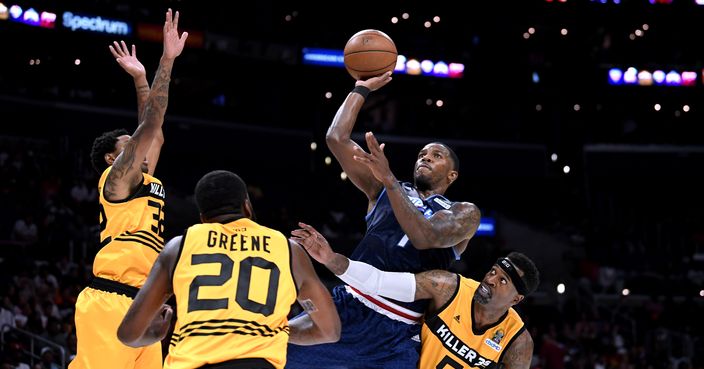 LOS ANGELES, CALIFORNIA - SEPTEMBER 01: Joe Johnson #1 of the Triplets takes a shot surrounded by C.J. Watson #32, Stephen Jackson #5, and Donte Greene #20 of Killer 3s during the BIG3 Championship at Staples Center on September 01, 2019 in Los Angeles, California. (Photo by Harry How/BIG3 via Getty Images)