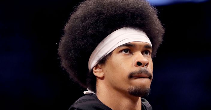 NEW YORK, NEW YORK - APRIL 20:  Jarrett Allen #31 of the Brooklyn Nets warms up before the game against the Philadelphia 76ers at Barclays Center on April 20, 2019 in the Brooklyn borough of New York City. NOTE TO USER: User expressly acknowledges and agrees that, by downloading and or using this photograph, User is consenting to the terms and conditions of the Getty Images License Agreement. (Photo by Elsa/Getty Images)
