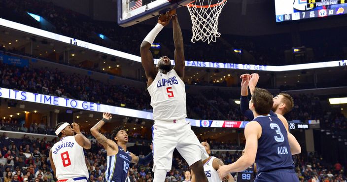 Los Angeles Clippers forward Montrezl Harrell (5) shoots during the first half of the team's NBA basketball game against the Memphis Grizzlies on Wednesday, Nov. 27, 2019, in Memphis, Tenn. (AP Photo/Brandon Dill)
