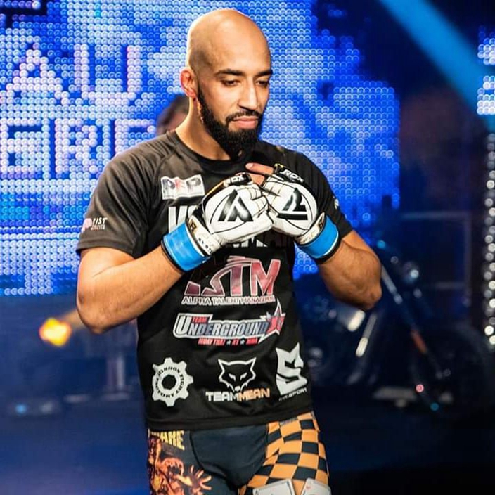 英國mma冠軍30歲生日聚會遭人用匕首暗算離世 Upower